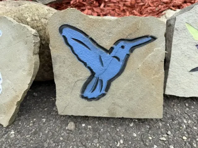 Hummingbird garden accent